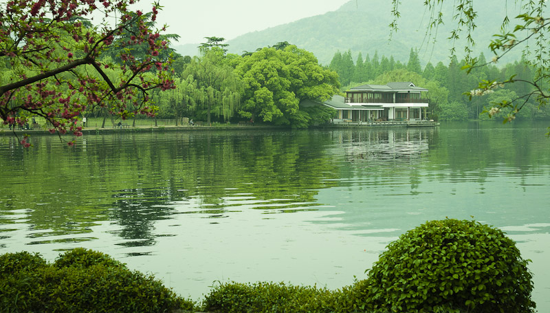 西湖游