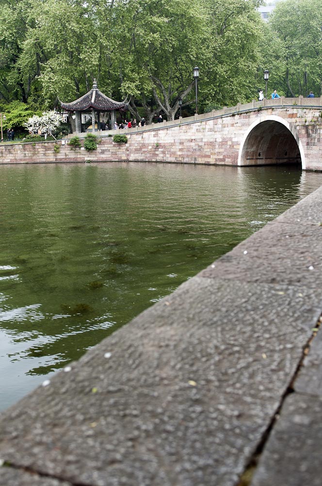 西湖游