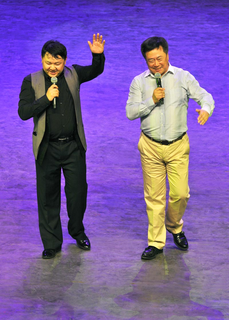 全总文工团和“石油人”心连心