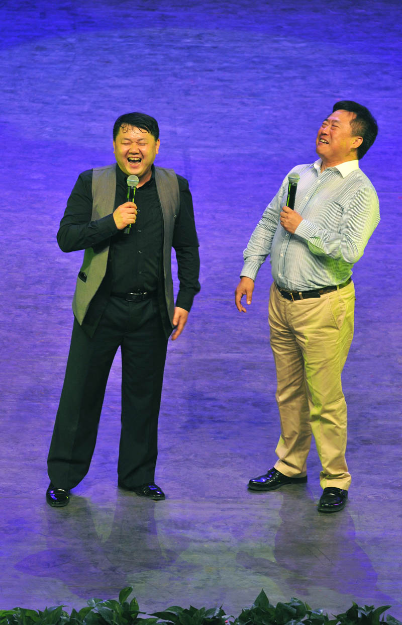 全总文工团和“石油人”心连心