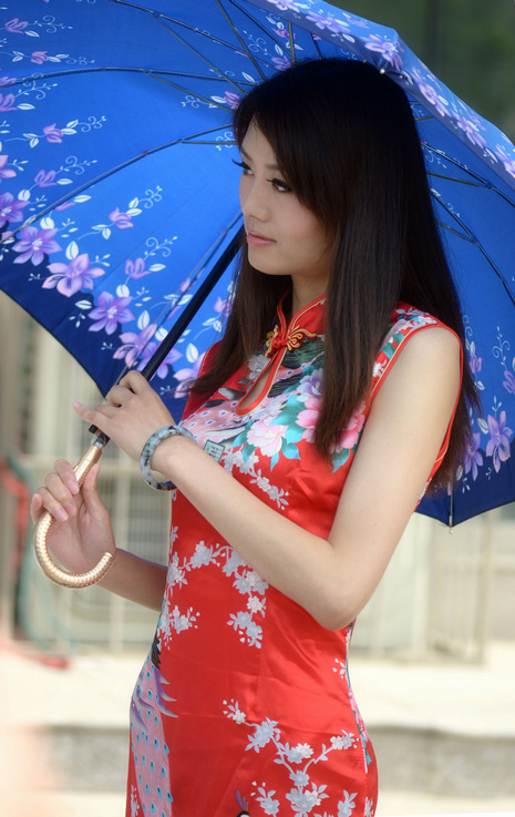 玉翡美女