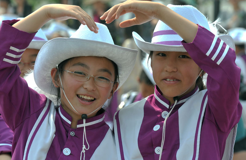 我们的队伍向太阳