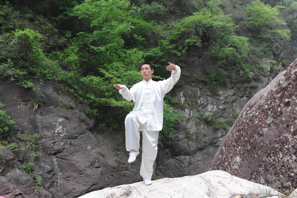 太行山上打太极