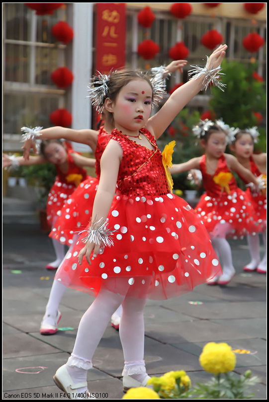 庆祝六一演出