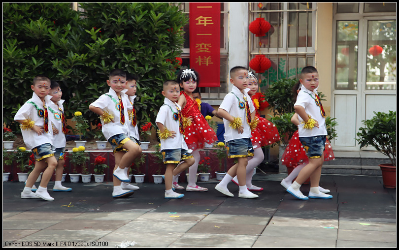 庆祝六一演出