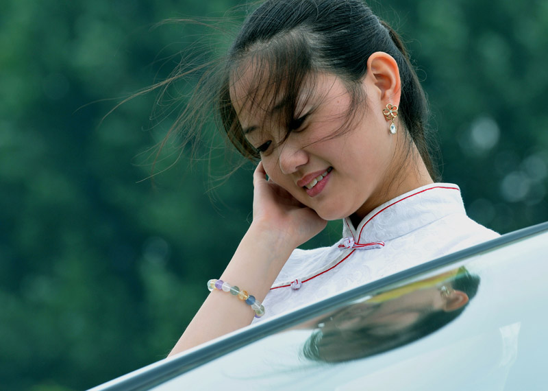 美模是镜头“炼”成的