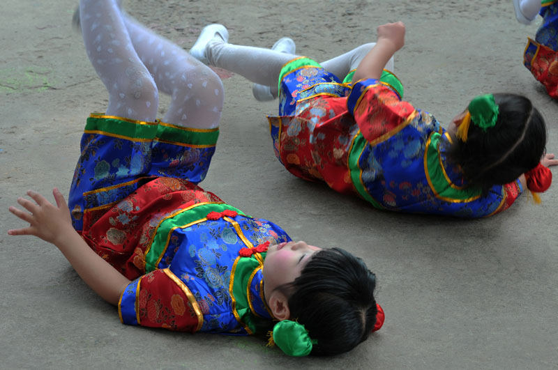 石油人在“五幼”