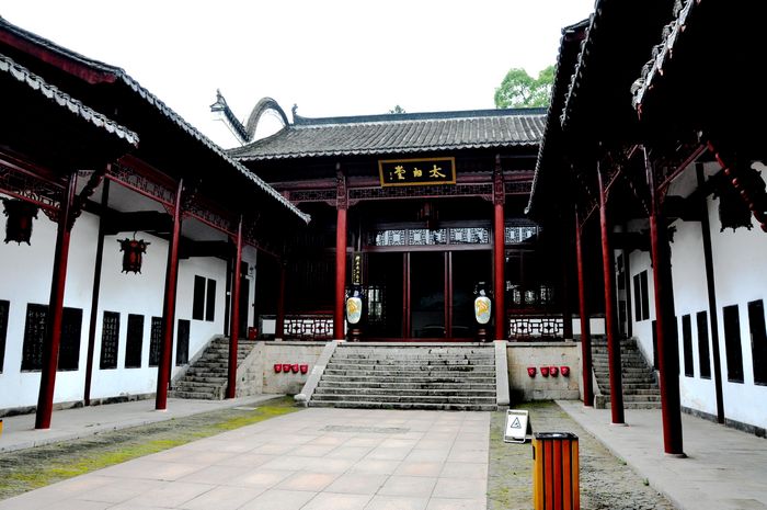 马鞍山采石矶