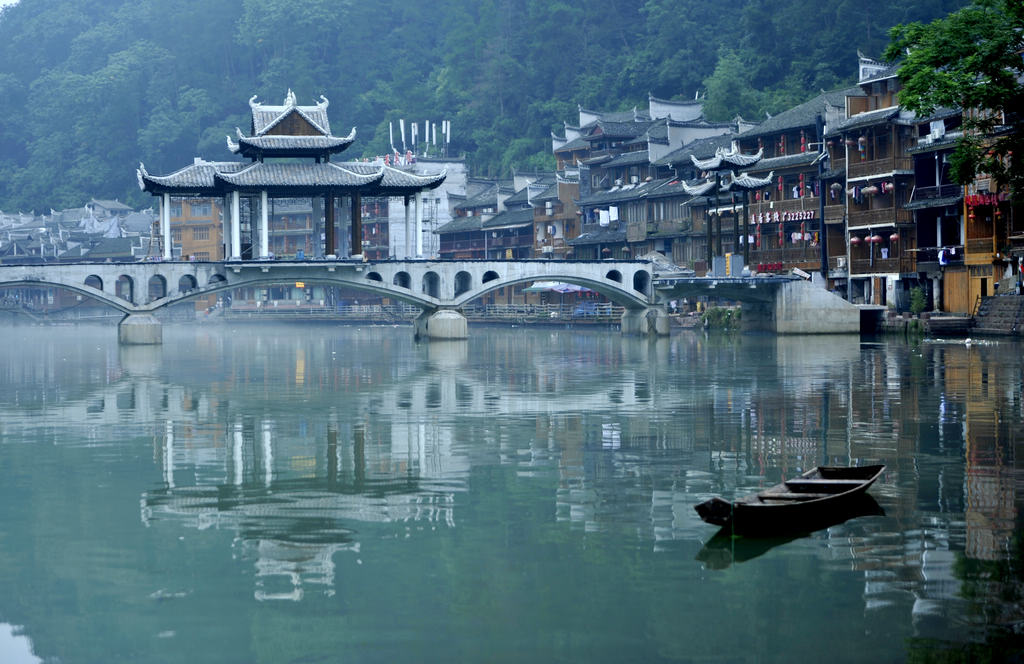 凤凰小城