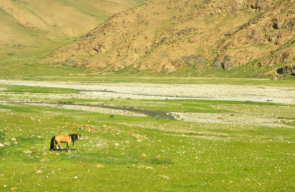 穿越天山