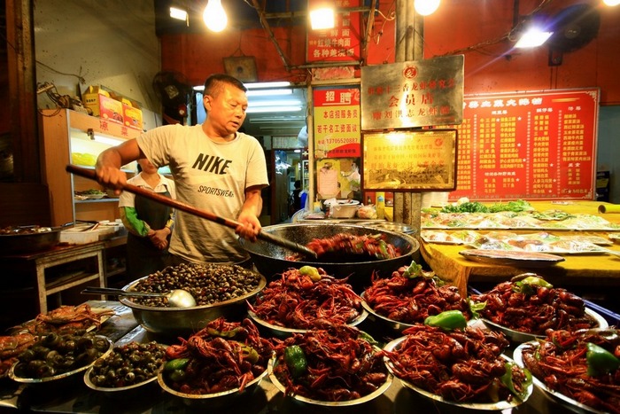 美食一条街