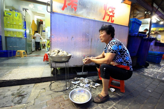 美食一条街