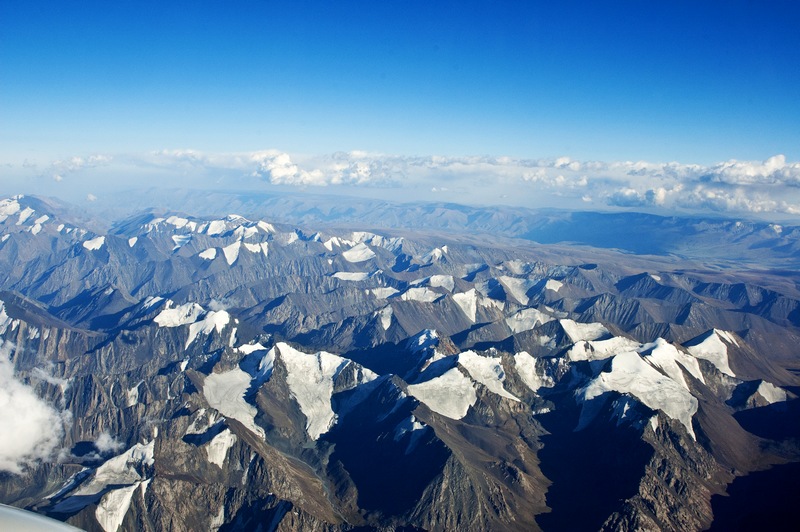 飞跃天山