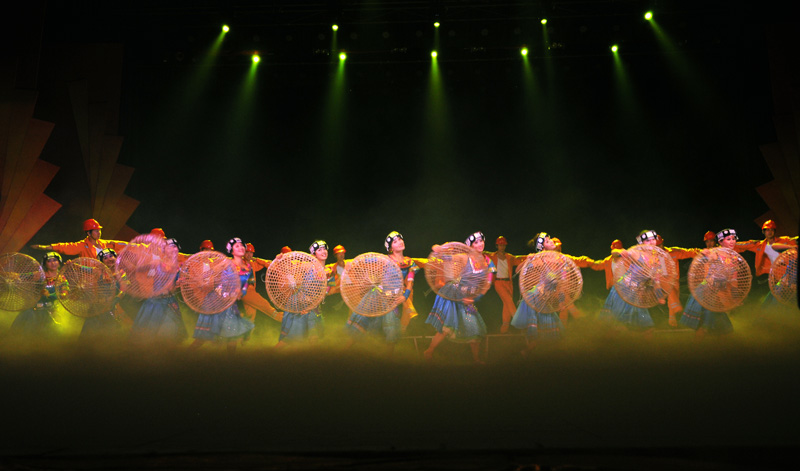 第三届中国职工艺术节“中原油田”杯舞蹈展演