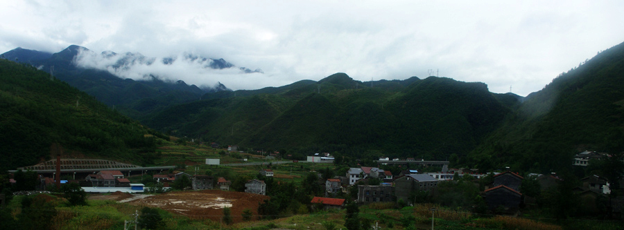巴山蜀水纪行