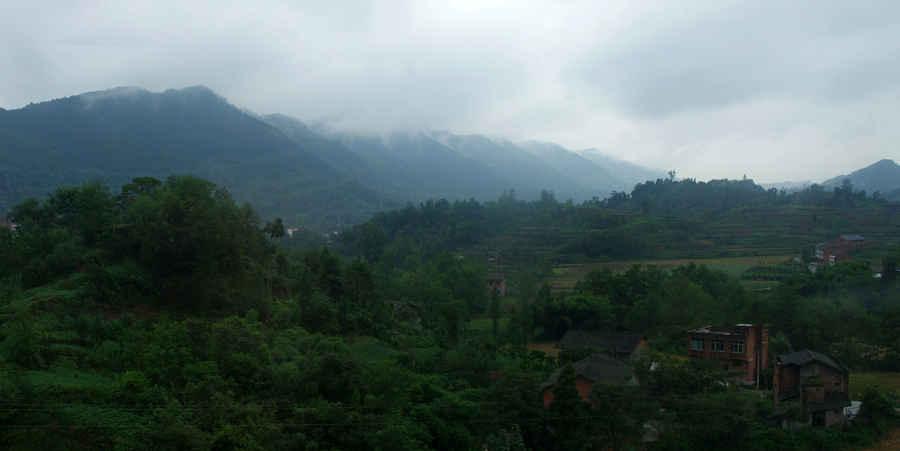 巴山蜀水纪行