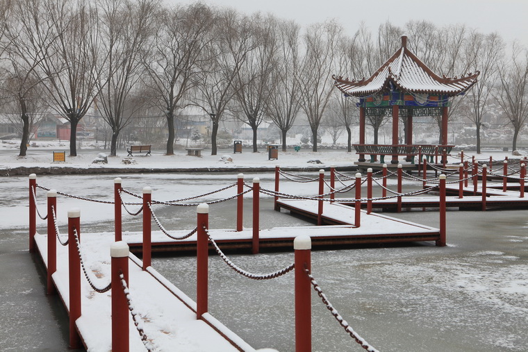 濮上园的雪景也很美