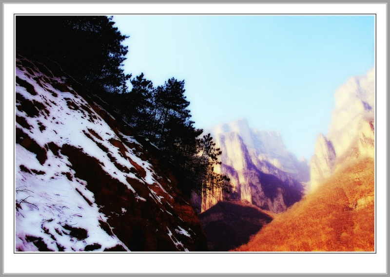 天平山冰雪小景