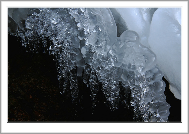 天平山冰雪小景