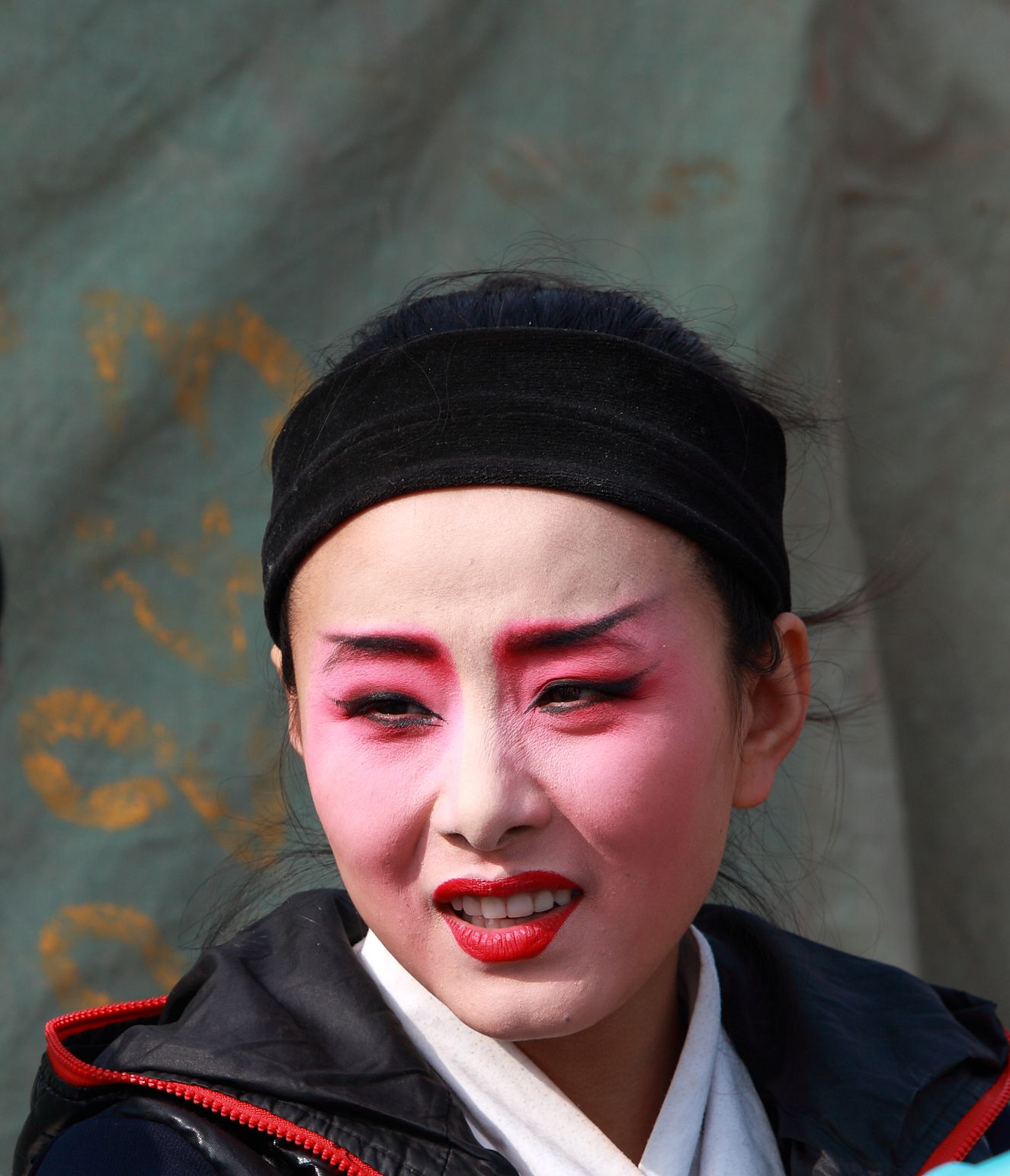 古会上唱大戏