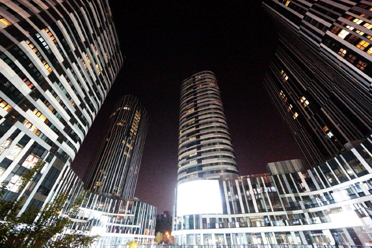 夜游三里屯