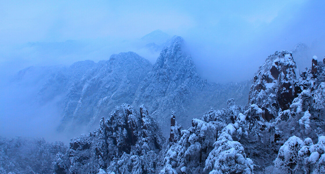 黄山云霞
