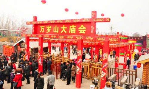 大年初五逛开封庙会