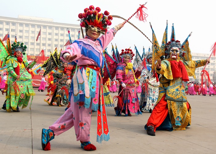 又是一年的社火表演
