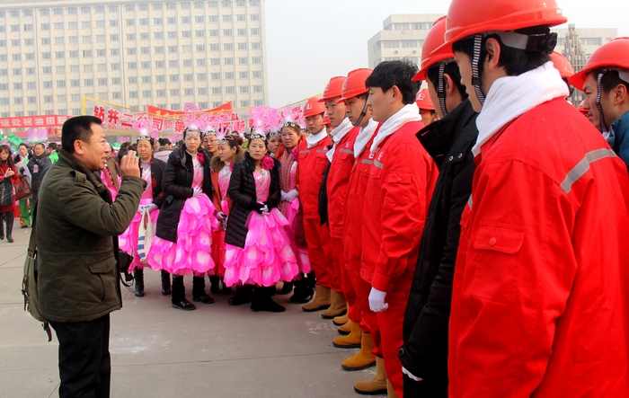 又是一年的社火表演