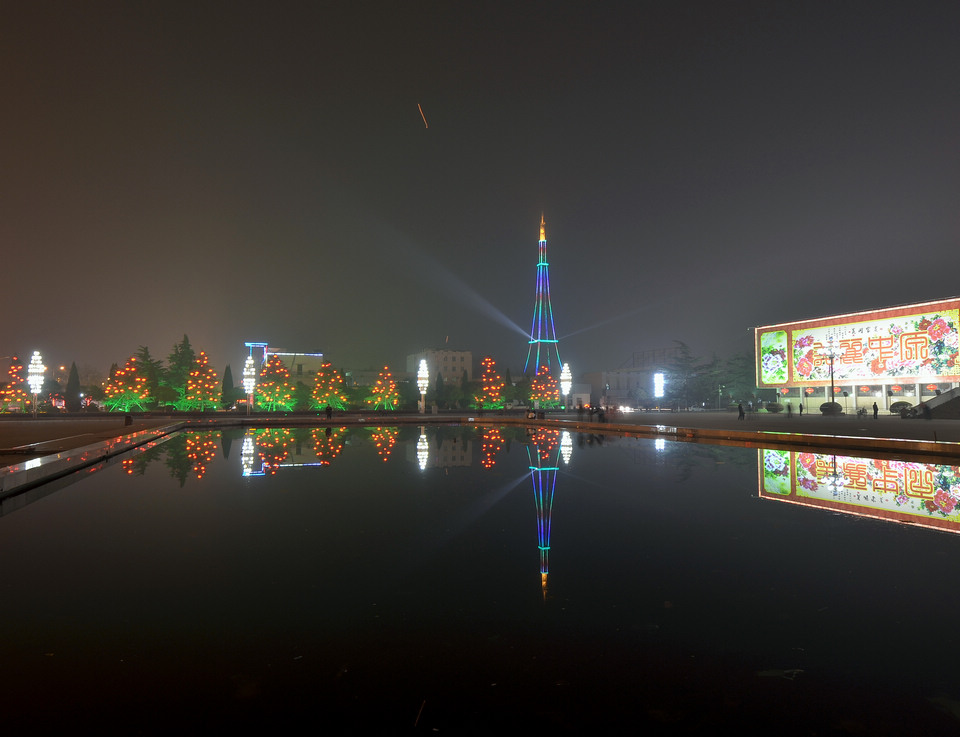 油城春节夜璀璨