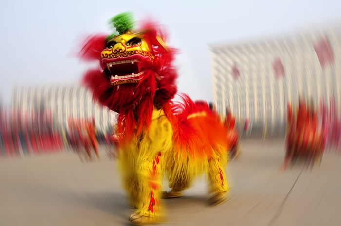 石油工人闹元宵