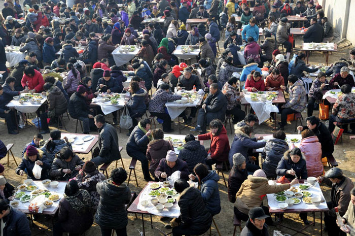 瑕丘古庙会与其大锅饭
