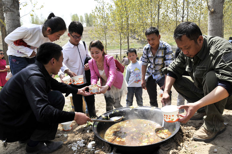 豆公观花