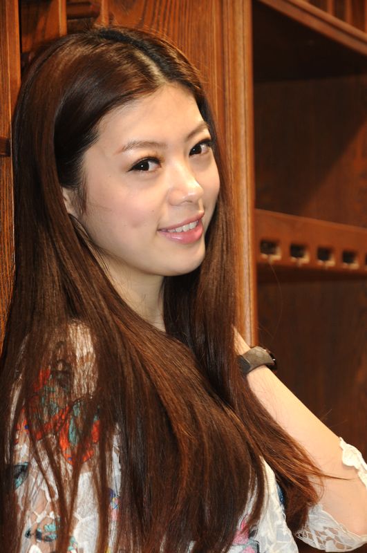 集美俏佳人
