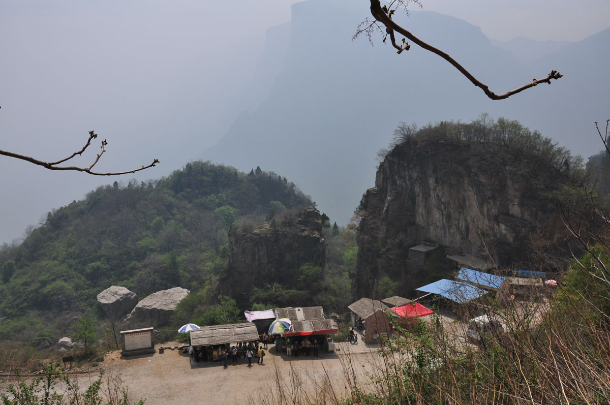 关山小景