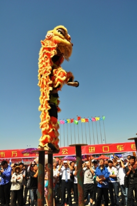 舞狮人