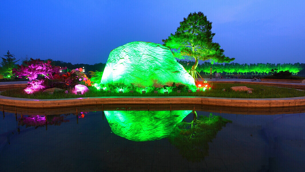 濮上园夜景