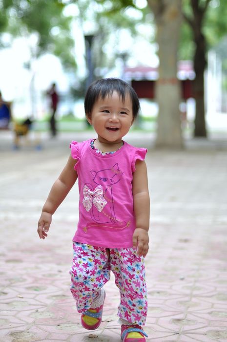 可爱小妞----- 果果