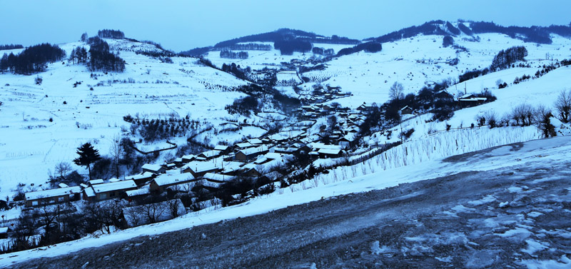 水墨雪村