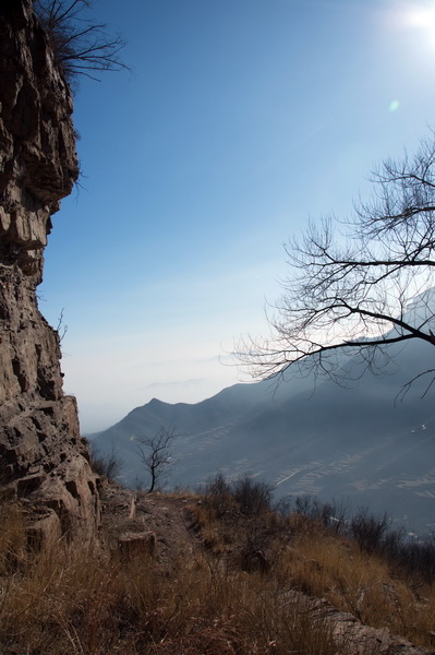 天平山冬日地貌风光