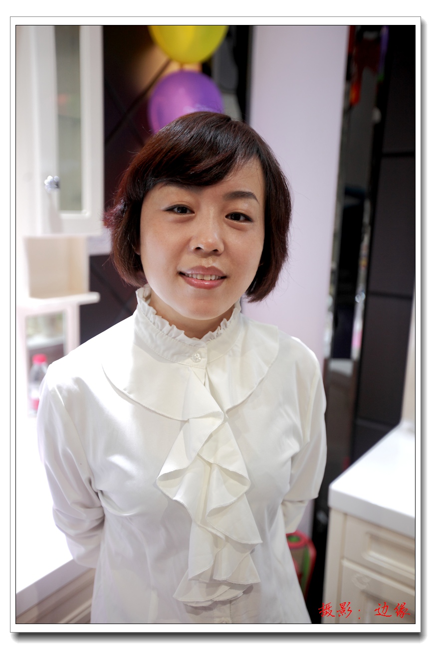 逛商场拍美女