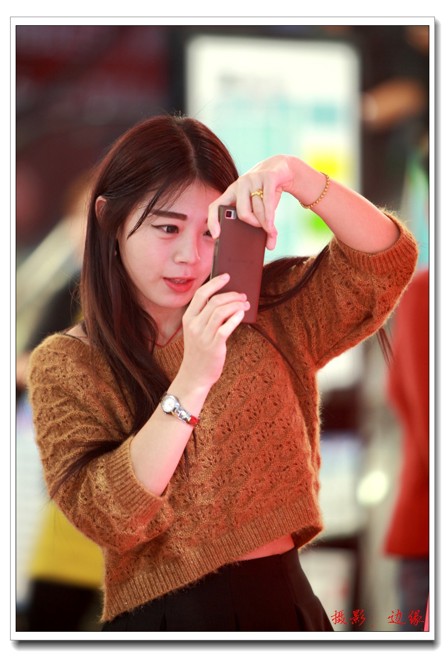 逛商场拍美女