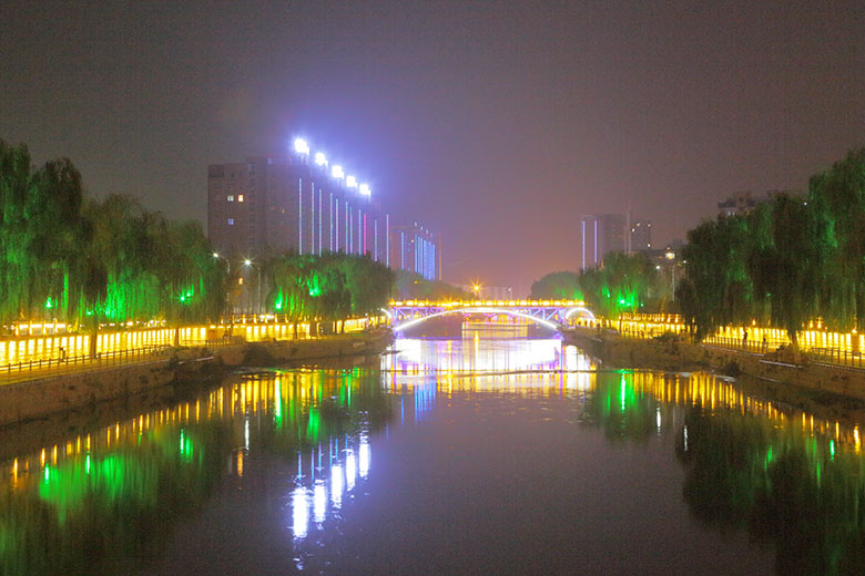 马颊河夜景
