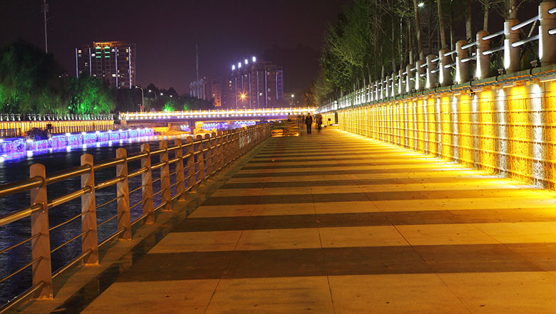 马颊河夜景