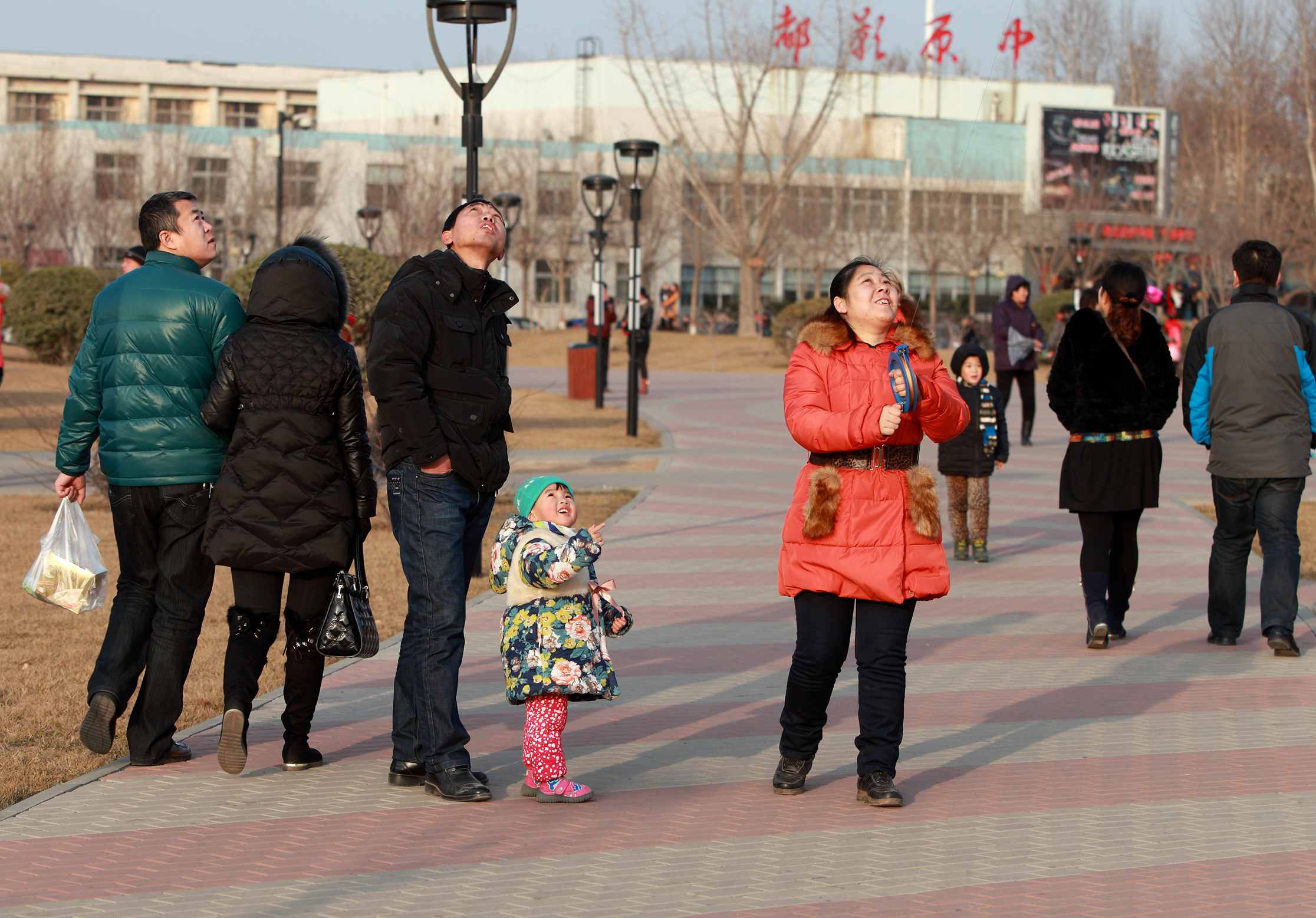 放风筝，放快乐!