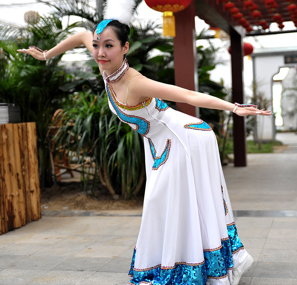 嘎鲁舞