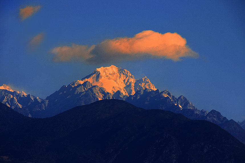 玉龙雪山