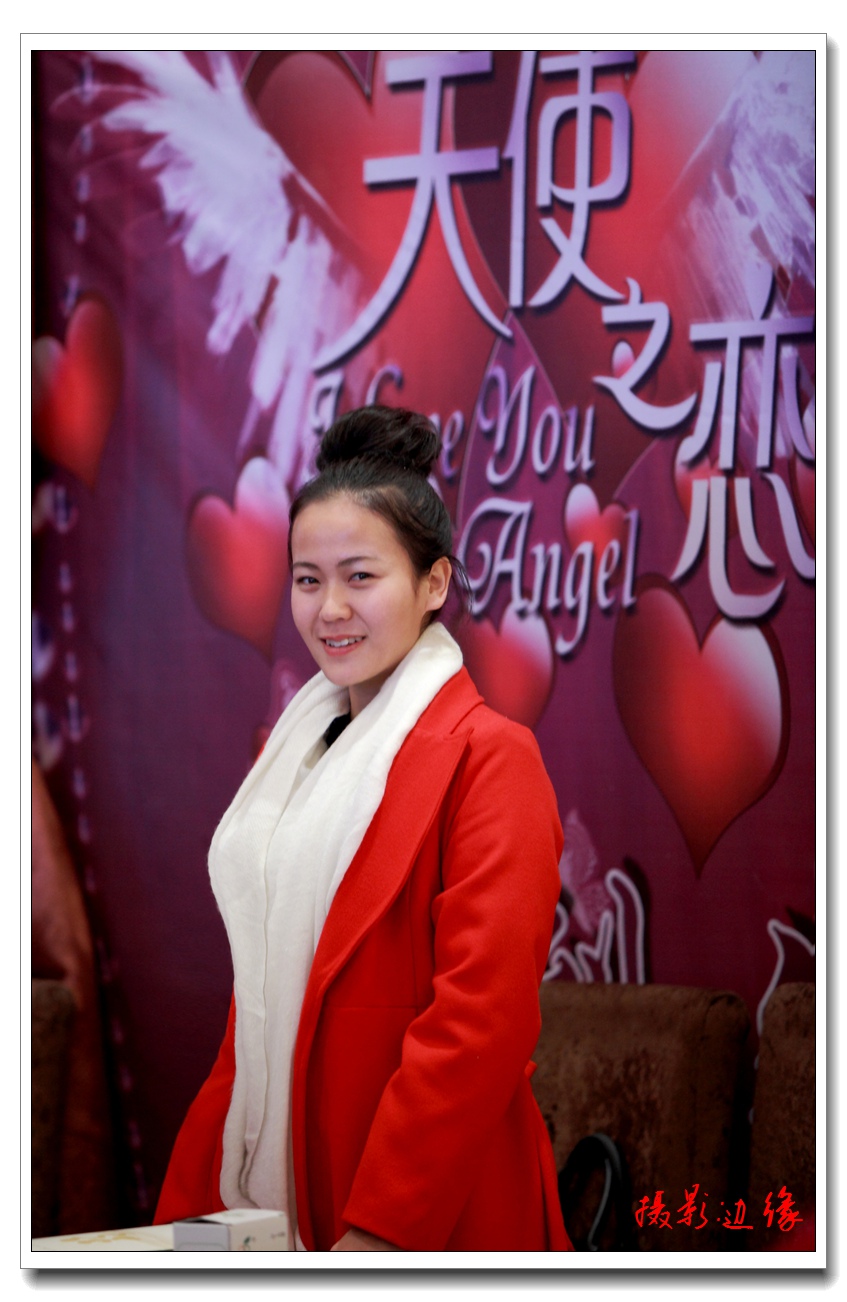 漂亮美女迎新年
