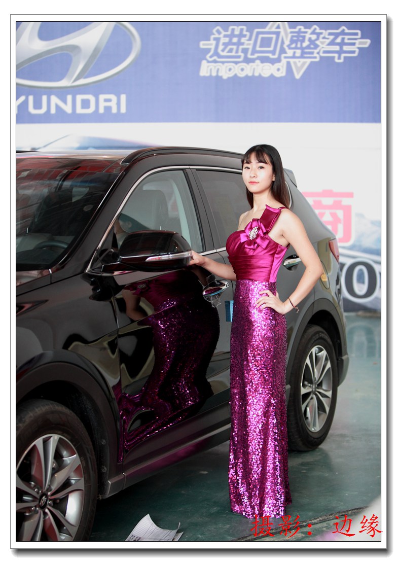 看车展，拍车模