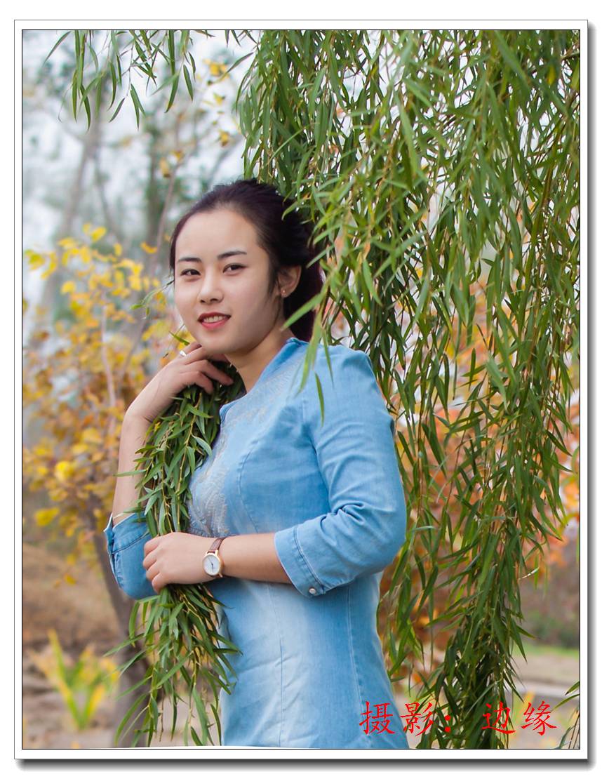 秋水湖畔拍美女